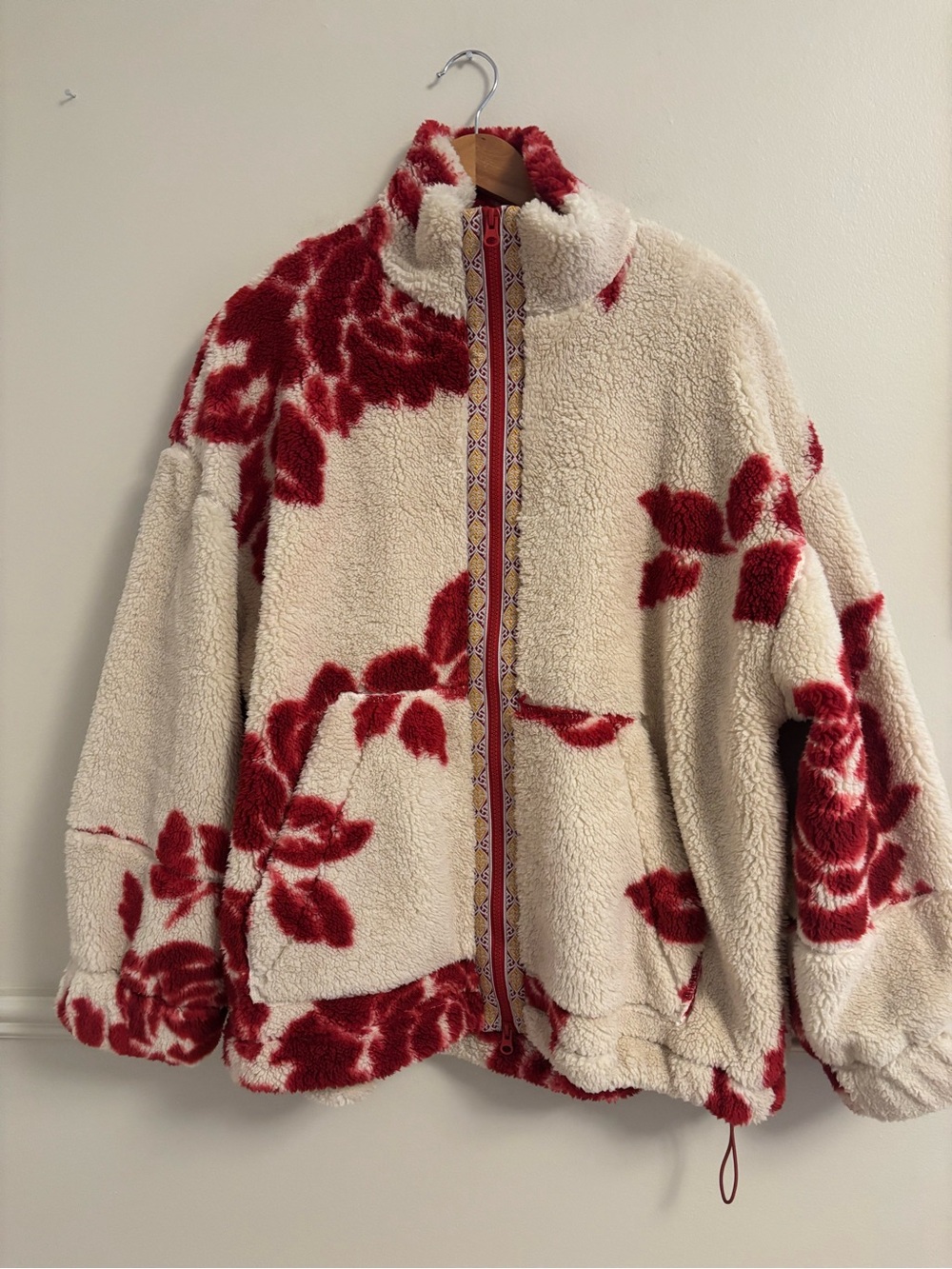 NWT BDG Cream Sherpa Jacket with Red Floral Design